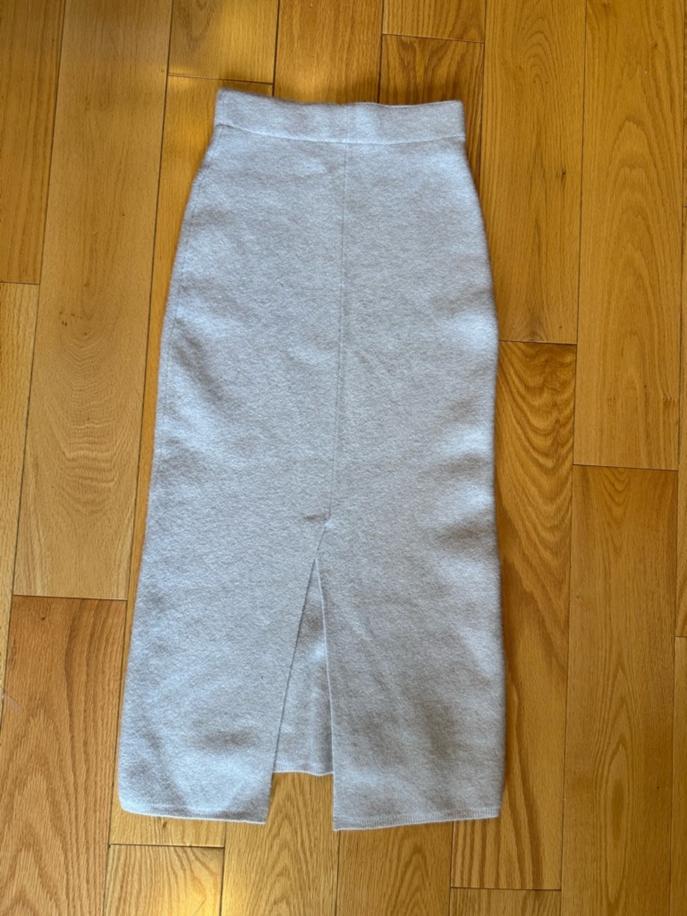 Babaton Light Gray Midi Pencil Skirt with Back Vent